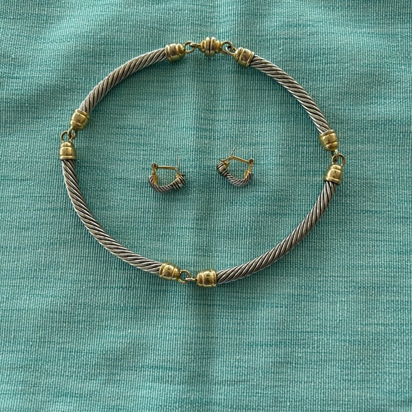 Twist Silver and Gold Chocker Necklace &Earrings - Picture 3 of 3
